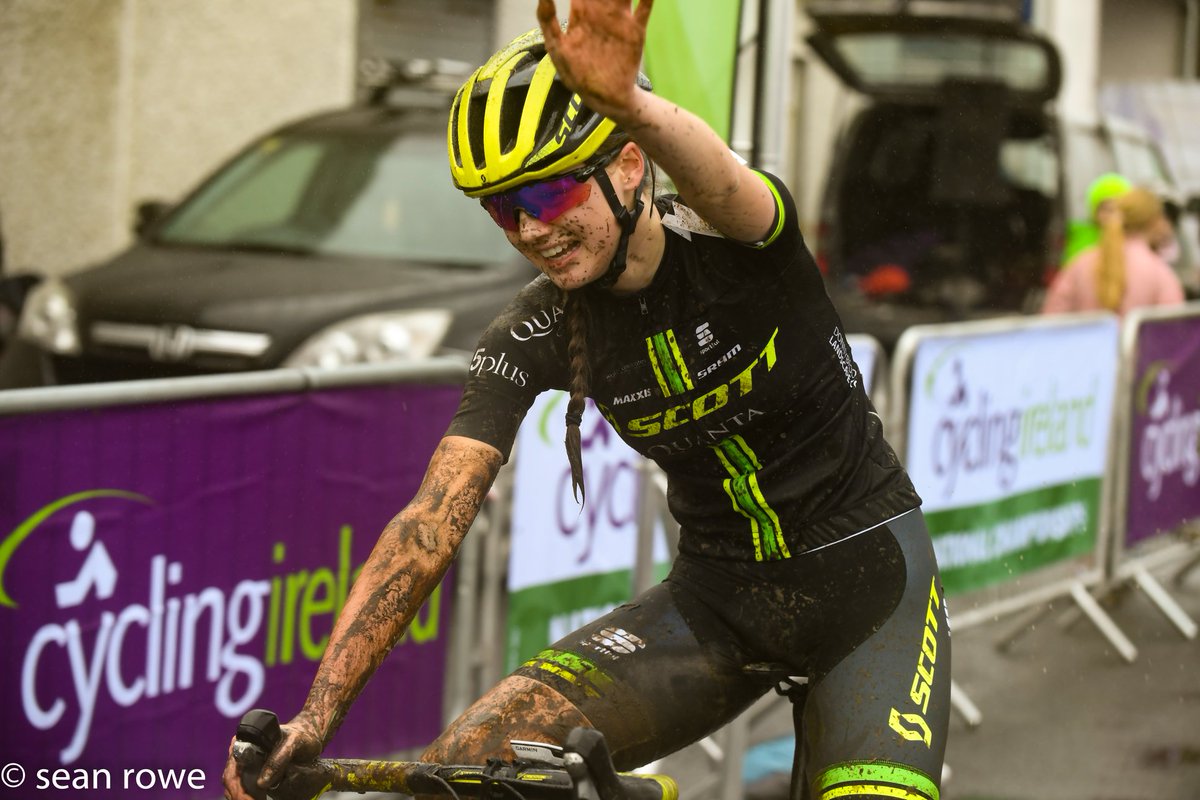 Annie Roche continues family tradition with National Champs gold 

stickybottle.com/races-results/…

📸By Sean Rowe