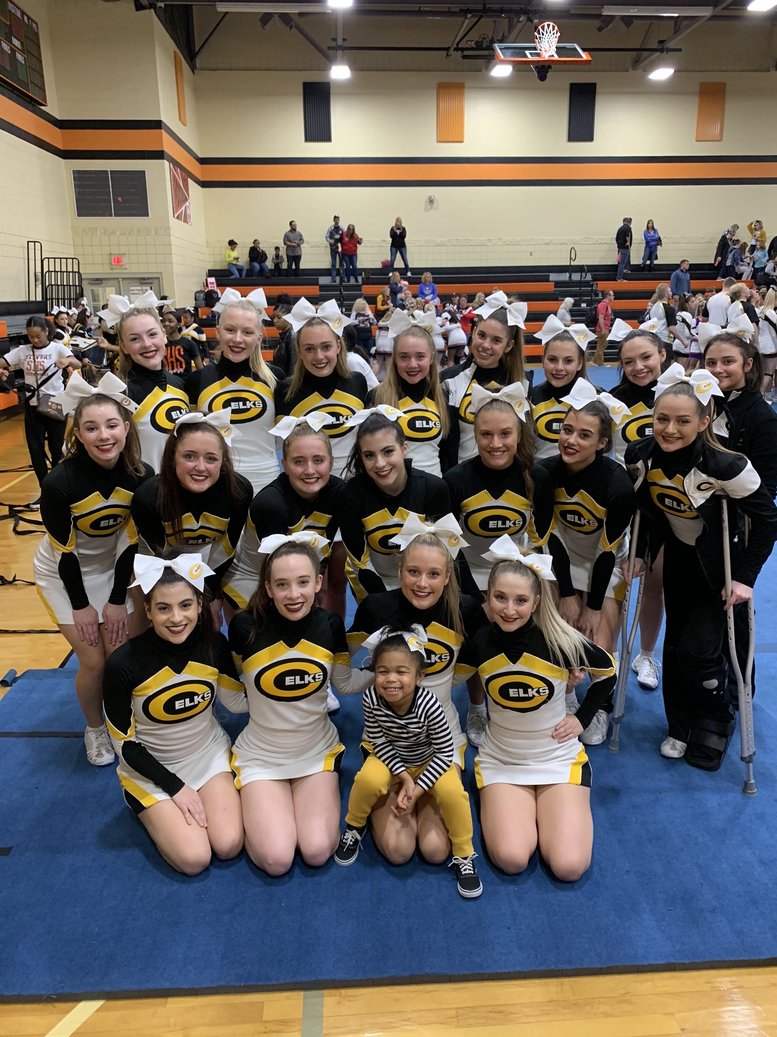 Centerville Cheerleading on Twitter squad competed today and