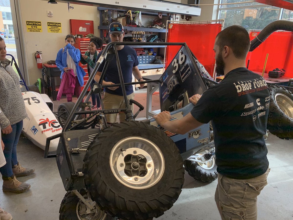 STEMCampPDCCC's tweet photo. Future Baja drivers? @LearningVerizon #STEMstories #girlsinstem @irvin45038313 @siencmatters @kimberlyeure08 @jilmizelle @odu_engineering @RebeccaCorbin7 #SeeOneToBeOne https://t.co/IgyCcF4dNP