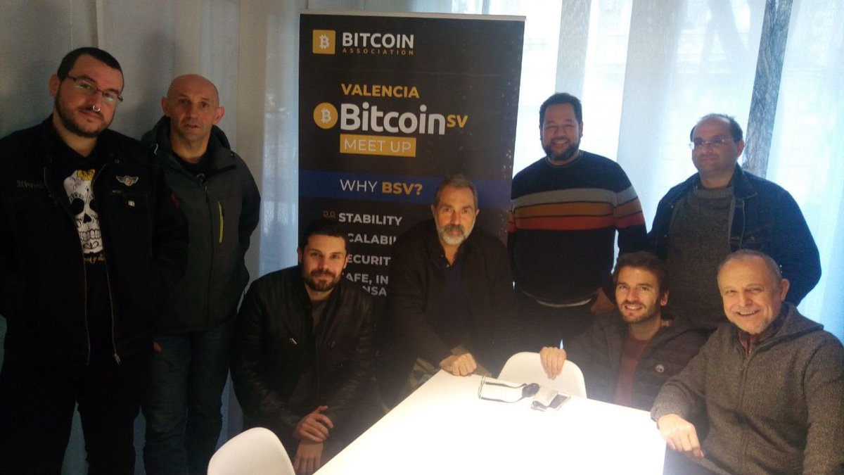 apagut's tweet photo. It’s always cool to attend @Bsvespanol  Valencia meetups!! https://t.co/cfLEgwk1bD