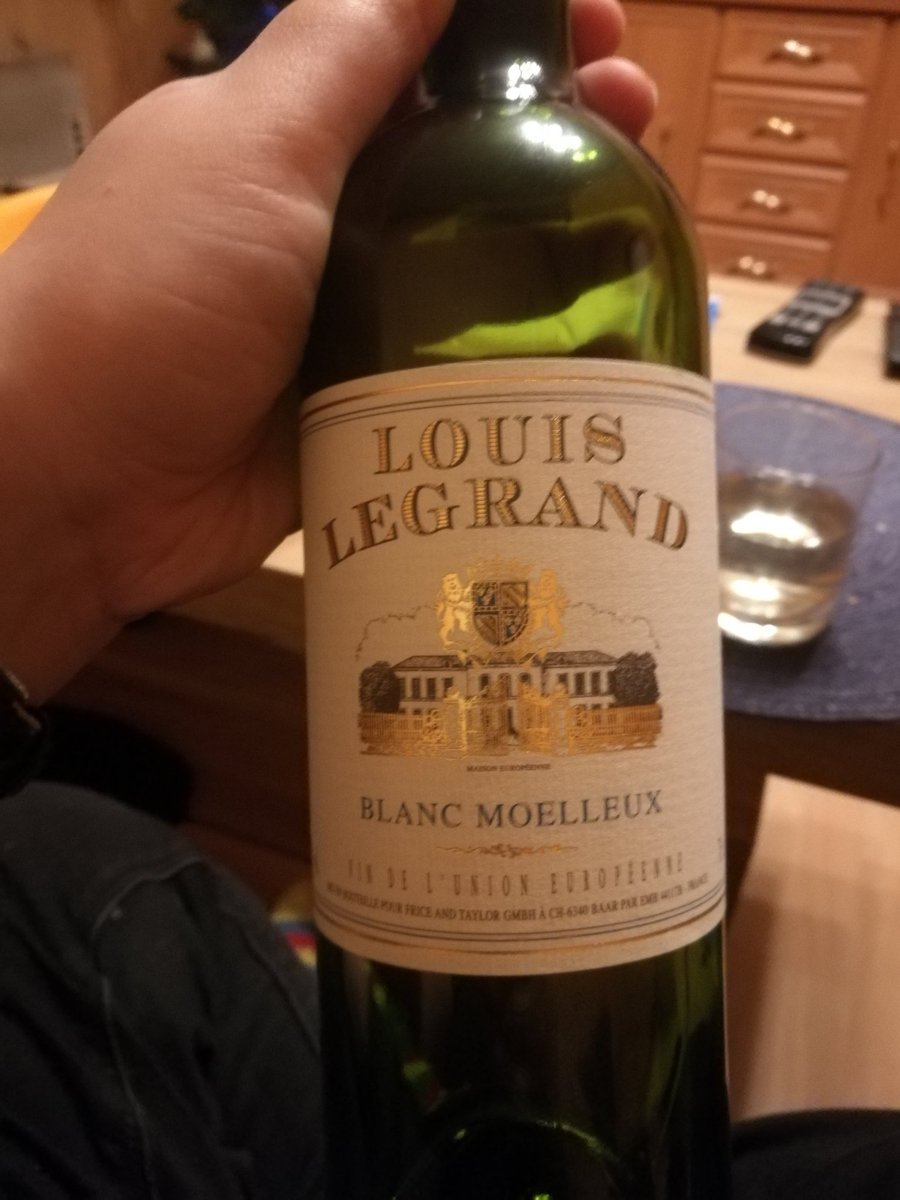 madzikadzia's tweet photo. Odpoczynek w weekend 🍷🥂😁😎 https://t.co/e1SYONU2ST