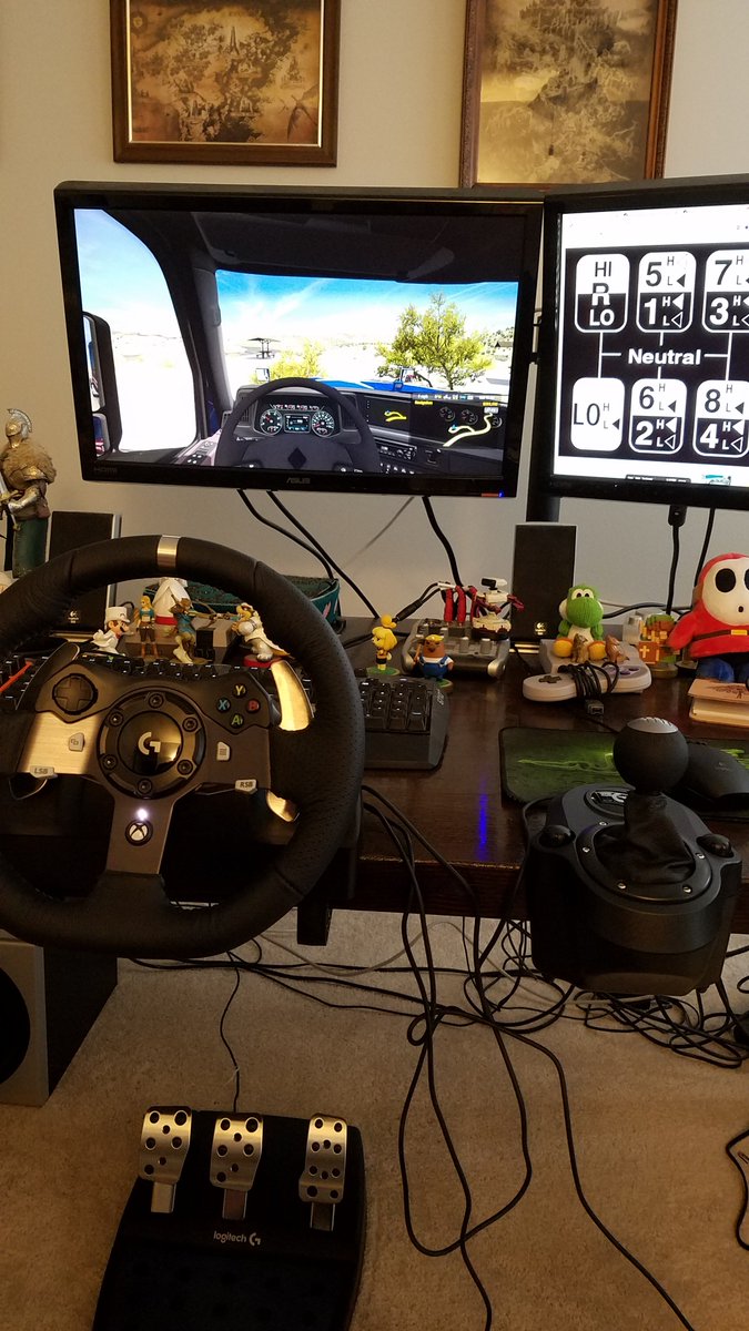 nicksorrell's tweet photo. Channeling 2002 and relearning stick shift... on an Eaton Fuller 18 speed 😱 it's fun tho #trucksim https://t.co/s6QYDKGZ5B