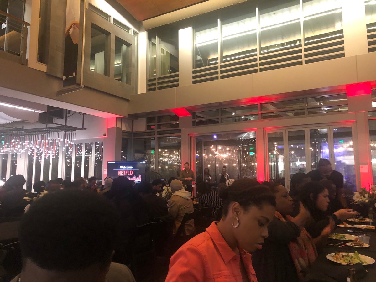 Kell_Stack's tweet photo. Kicking Off!! @devcolororg Excited for Day 2 with my new squad and can’t wait to learn and share stories, experiences, triumphs and lessons from my fellow black software engineers as we help one another grow into industry leaders! Thanks for hosting @netflix!! #BlackTechTwitter https://t.co/NVfh3UDwJH