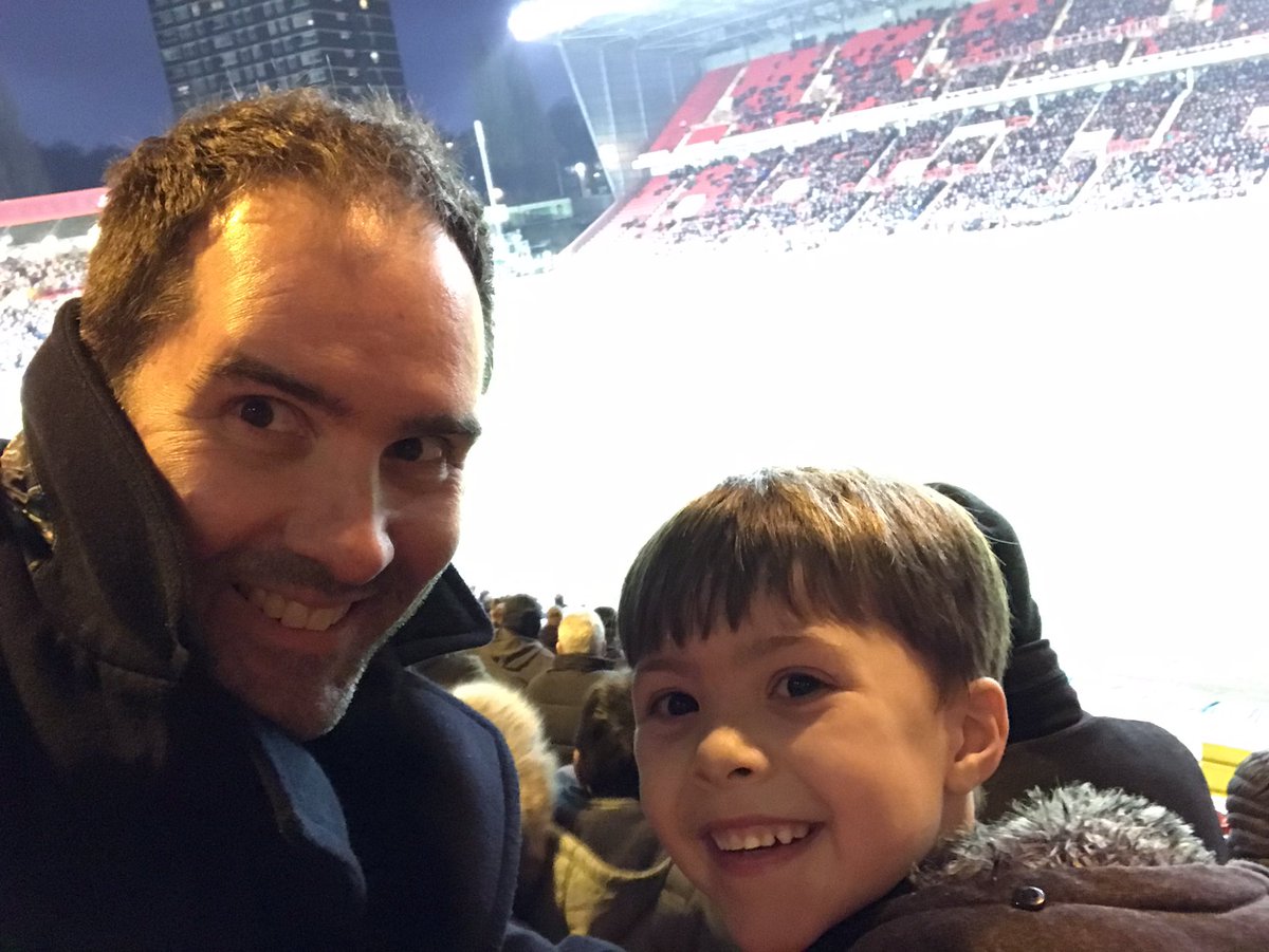 Hard fought result today. Positive atmosphere around the ground and a wave from @MattSouthall84 Happy days! We’ve got our Charlton back.