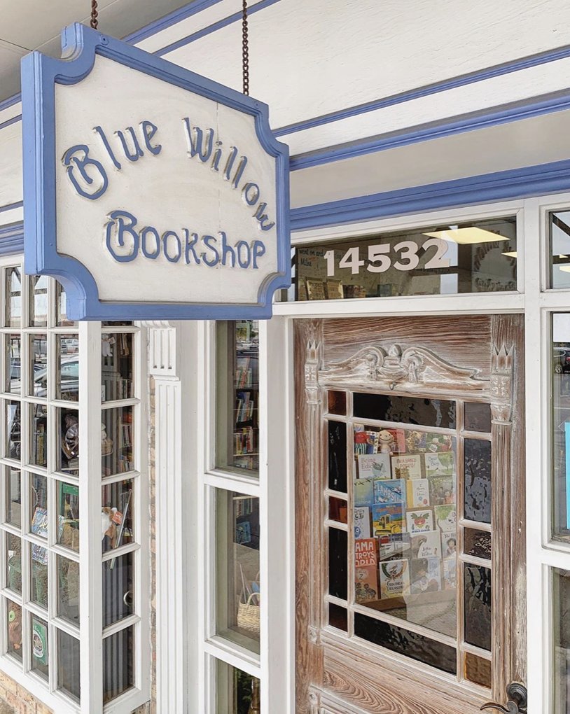 Blue Willow Bookshop tweet media