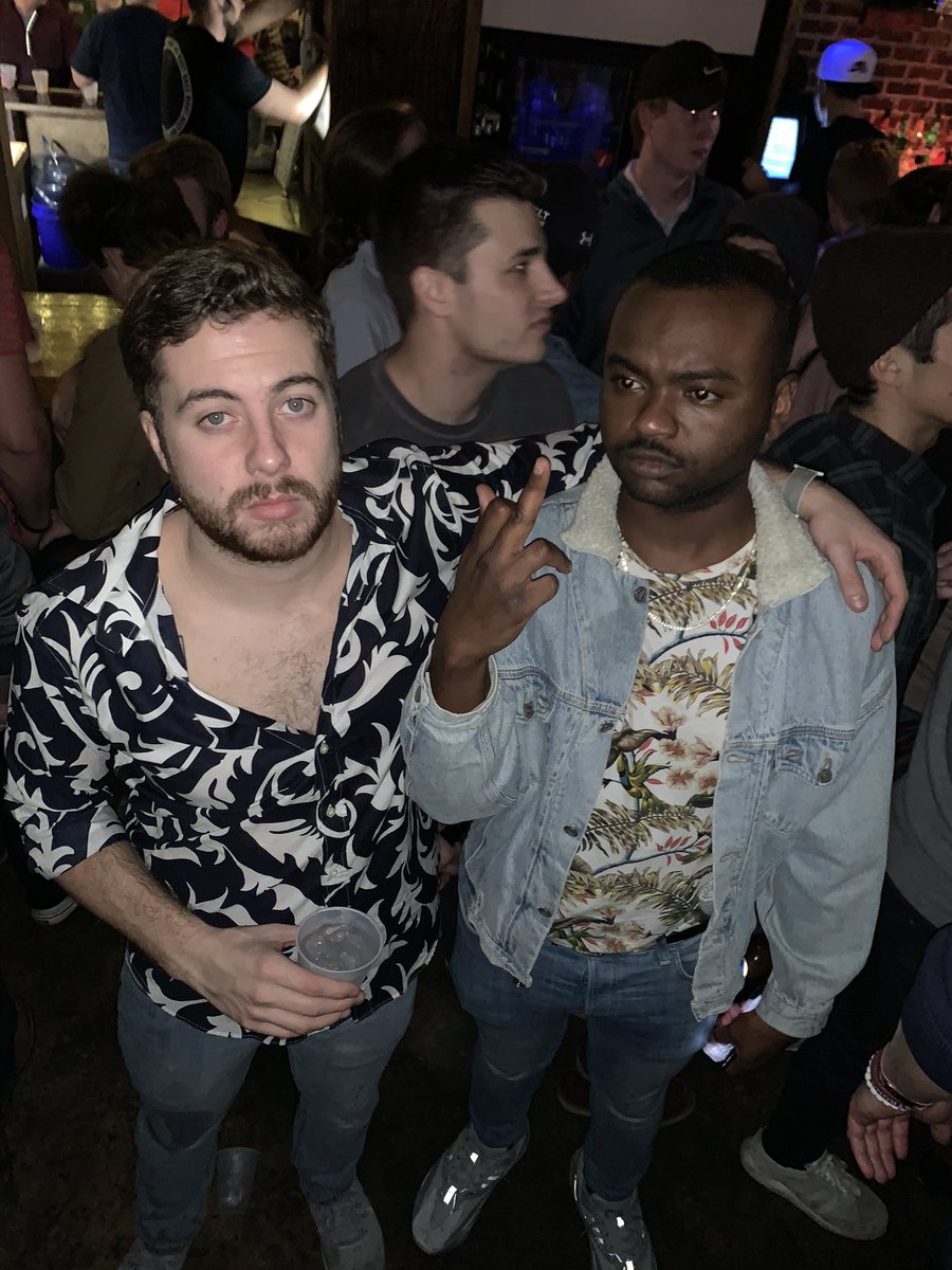 _neilthomas123's tweet photo. Lmao. Idk who hurt me 😂😂 #wantedthesmoke #norecollection https://t.co/a6vF9LQX64