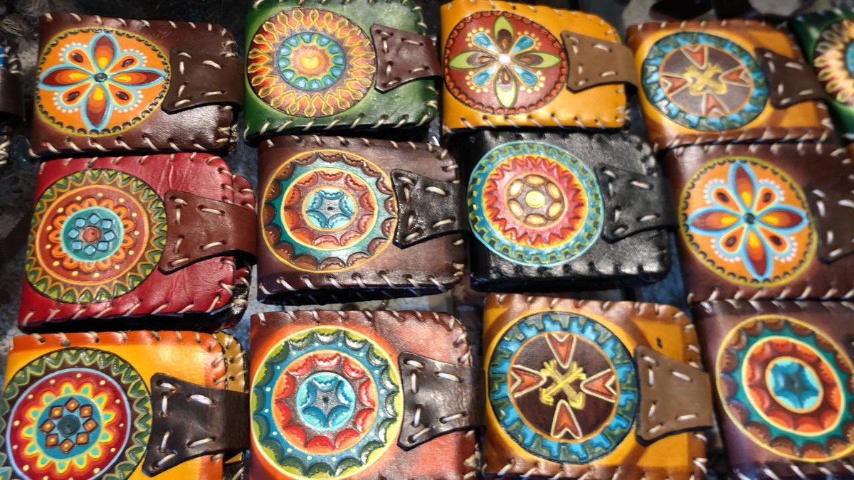 Living in color! Choose one or two...

Origin Artisanal handcrafted leather wallets and more...
#leatherwallets #handmadeleatherwallets #originartisanal