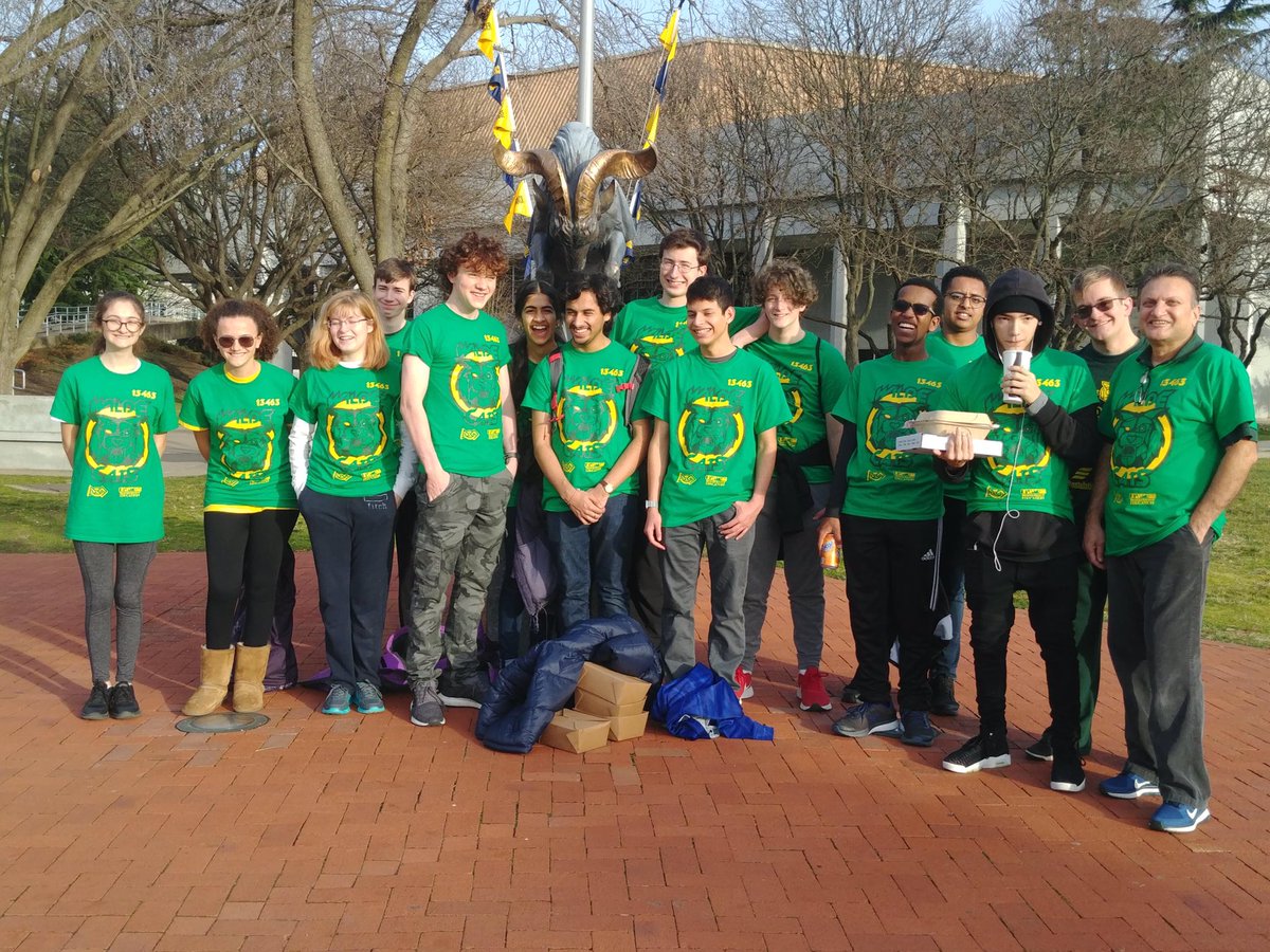 hcpss_wlhs's tweet image. Our WildeBunch Robotics  team had a great showing at today’s opening matches of the robotics season! Thank you to Coach Sura, our alumnus Luka Trikha &amp;amp; mentors Dr. Friedhoffer and Mr. Vlad for their unconditional support to our team! 💚💛#LakePride