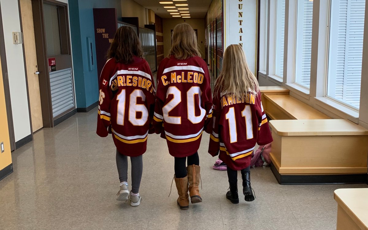 Sport is a means of teaching our student-athletes about the importance of hard work and dedication in everything they do, but we also set high academic standards on all of our students.

Learn more at our open house on January 29.

RSVP: bit.ly/EdgeOpenHouse

#EdgeSchool