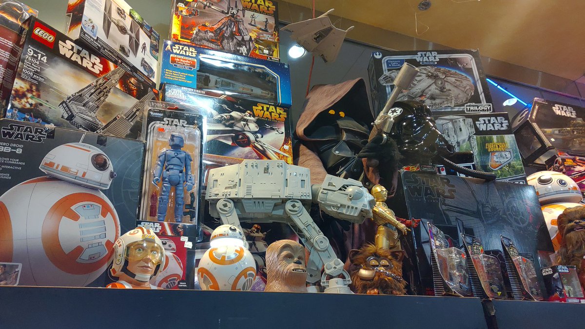 gamergen_com's tweet photo. Le paradis du jouet rétro existe, il est à Las Vegas @CES #CES2020 #LasVegas #ToyShack https://t.co/P0lmeETOUY