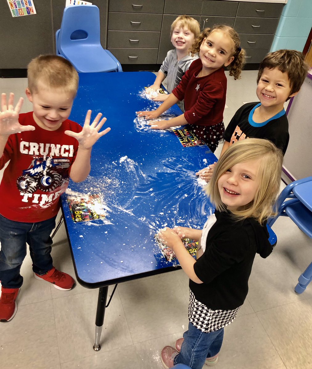CarlenaSheeran's tweet photo. It is raining outside but snowing in preschool!💁🏼‍♀️ The #HCSPreschool students in Abby Newton’s classroom @HeartlandES read “The Snowy Day” this week.📖 In a science experiment, they made snow. ❄️ One child’s review of the activity...”I totally loved that!” ❤️ #HCSStrongerTogether https://t.co/KeGdGcKKuy
