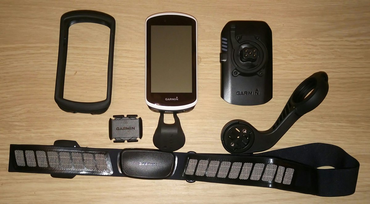 RD_ultracyclist's tweet photo. Got myself a new @Garmin bike computer and accessories, thanks to @sigmasports fast delivery and price match. Can't wait to try the maps and other features on this. Hopefully no missed or overshoot turns during races like last year's #tjb200 @TeamJoeBarr. Ready for @DoddieGump https://t.co/GoyHQKyMlE