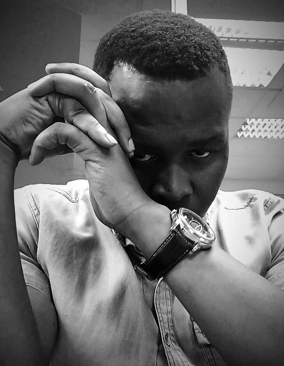 TshepoTabane's tweet image. Feeling less or inadequate has the power to drive you to the most darkest places or extremes in life. 

The devil's doorway to your heart is mostly through your insecurities, the minute you feel less, that's His chance of planting evil thoughts in your mind. Don't let Him.