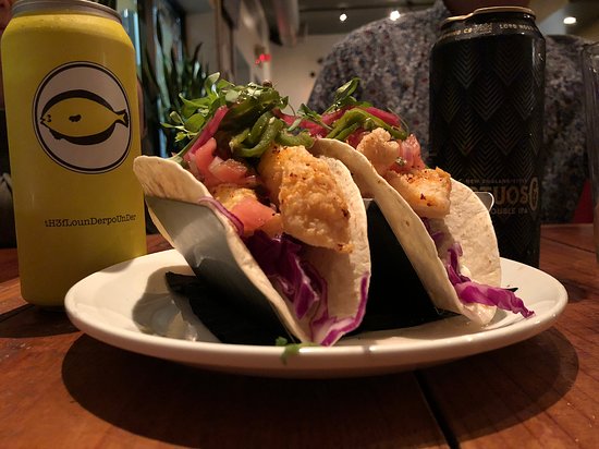 RedFinCrudo's tweet photo. Grubhub is live for lunch!  It's Taco Time! https://t.co/FZ9Aza4euH