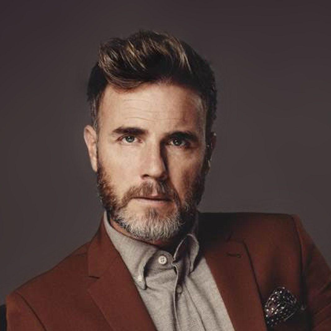 MO_MARRAKECH's tweet photo. Gary Barlow, singer and songwriter, is a Fan of South Beach, Miami. When staying at @MO_MIAMI, he always enjoys the view over Brickell Key reminding him of his teenagehood during the 80’s.

#ImAfan #MandarinOriental https://t.co/jwXATTijh6