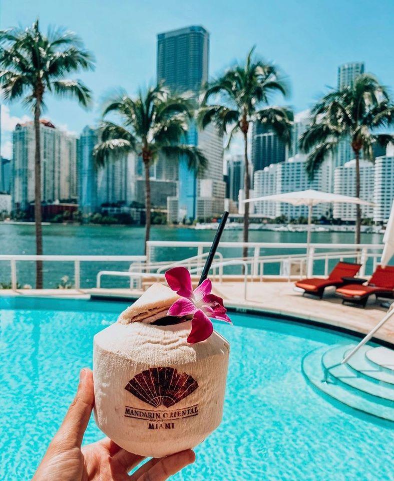 Gary Barlow, singer and songwriter, is a Fan of South Beach, Miami. When staying at <a href="/MO_MIAMI/">Mandarin Oriental</a>, he always enjoys the view over Brickell Key reminding him of his teenagehood during the 80’s.

#ImAfan #MandarinOriental