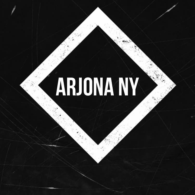 Visita la aplicación de <a href="/InfoMundoArjona/">MUNDO ARJONA ®</a> y crea tu propio logo #BlancoYNegro