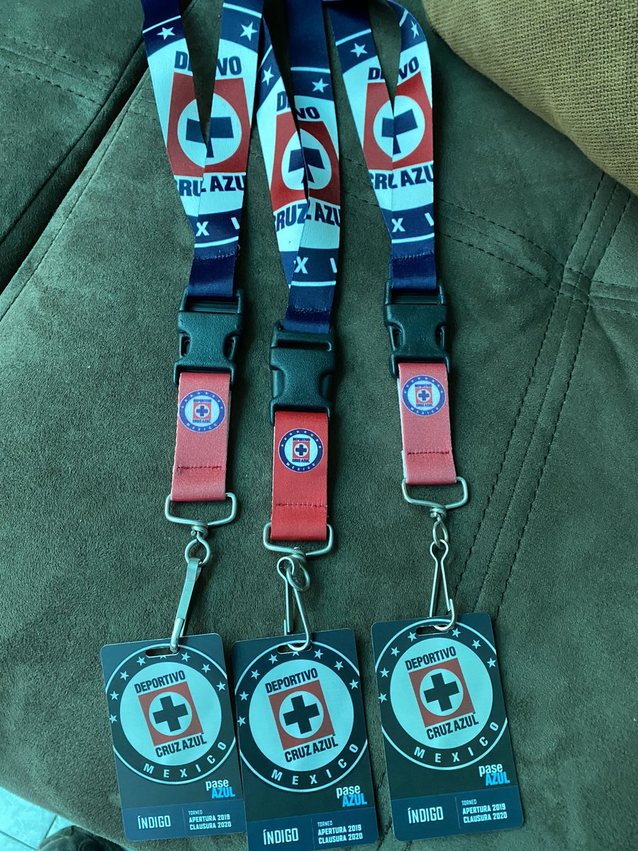 Iniciando el año y regresamos a el estadio....queremos verte ganar. #CruzAzul #UnaFormaDeVida #SomosFamosos @CruzAzulCD