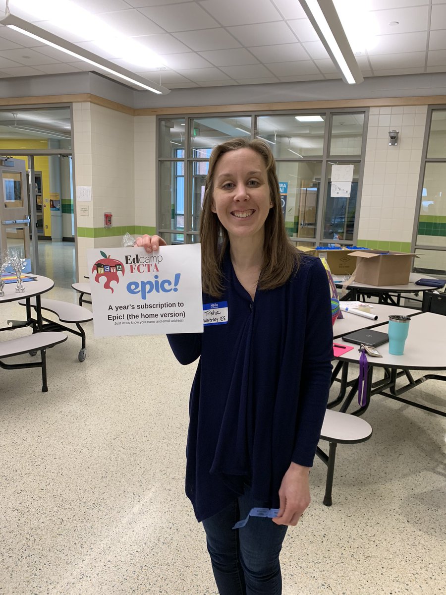 CaseyJeffers22's tweet photo. So many happy EdCampers! So much SWAG! Thanks @classcraftgame @wittfitt @EpicKidsBooks @curiousiguana @MyFCTA @LDC_FCTA #edcampfcta https://t.co/rCvp4ISFqL