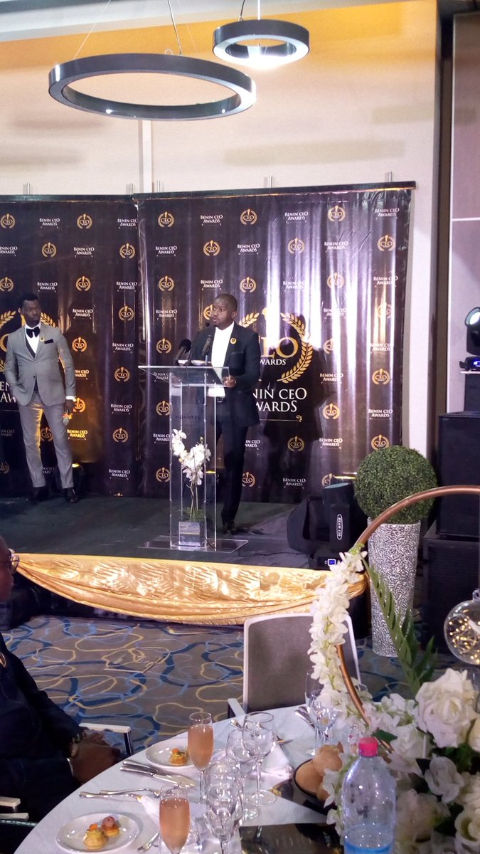 BeninCeoAwards's tweet photo. Discours du Président du Comité d'organisation des @BeninCeoAwards, Mr Ulrich Adjovi
#wasexo #BCA2020 https://t.co/WmCthOCJrO
