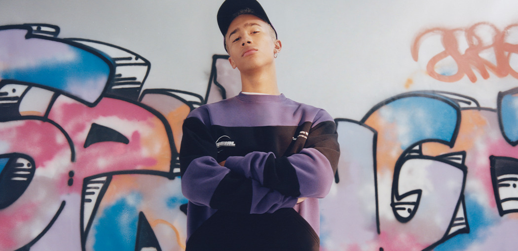 pullandbear's tweet photo. Spring it 💜 #springit #pullandbearcommunity
https://t.co/1PrEhcsUy6 https://t.co/UulzD2nc4Q