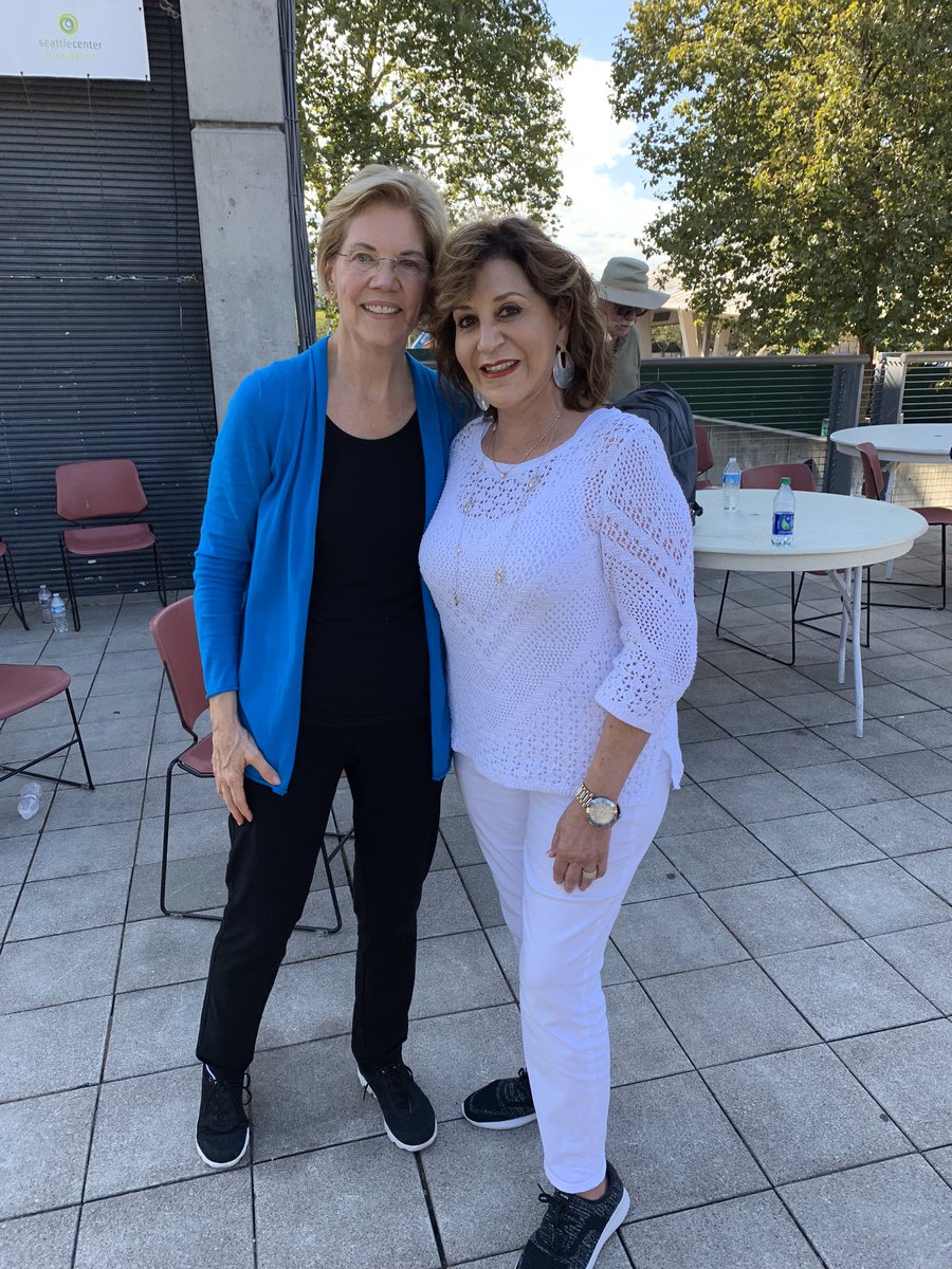 jojobickley's tweet image. Transformative leadership requires the vision, energy and optimism of womxn who are driven by purpose and act with conviction. I’m looking forward to working with #TeamWarren to make these plans real and accessible to all #DesignTheFutureToday #DreamBigFightHard #LatinXForWarren