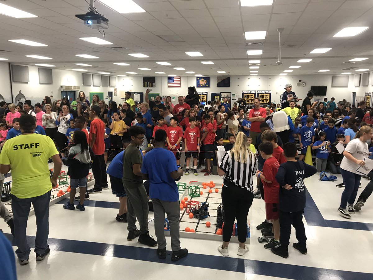 KarenMoMath's tweet photo. BCPS students and families are in full attendance at Saturday’s Robotics Competition at Mirror Lake. ⁦@BCPSElementary⁩ ⁦@BCPS_ElemMath⁩ ⁦@MarlenVeliz1⁩ ⁦@drnmancini⁩ https://t.co/U7MImB5iZ0