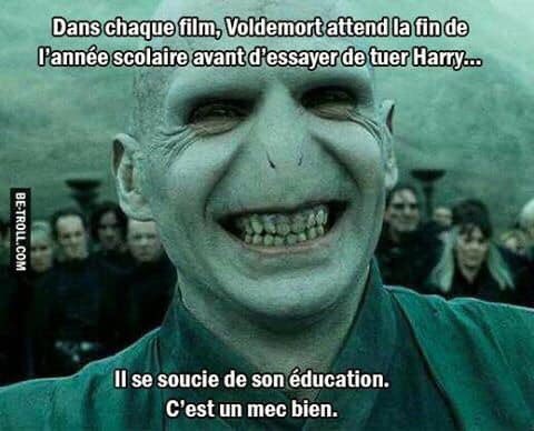 Penneseverine's tweet photo. Si il pouvait débarquer maintenant Voldy je serais pas contre #blocus #unamur #potterhead #tired https://t.co/E7agBVdX3f