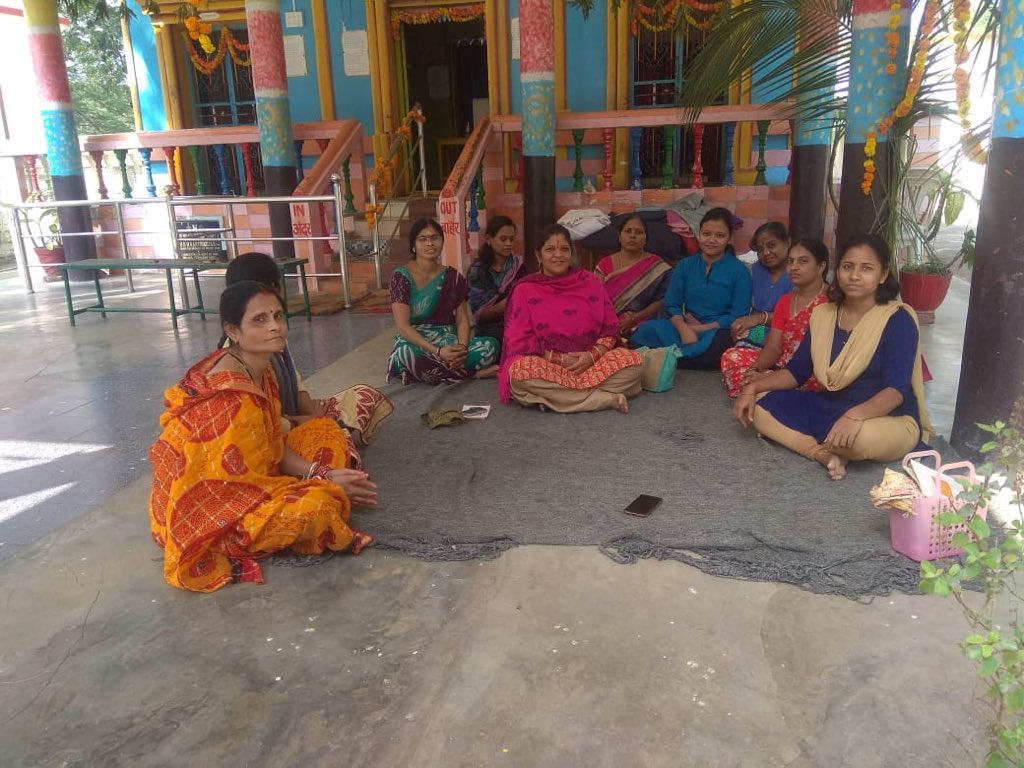 sevabharathitg's tweet photo. #StrongIstheNewBeautiful https://t.co/tAkeJazRRO volunteers working with women of local communities
Date: 11th Jan
Programme: Godhadevi #Mathrumandali
Place: CRPF Malkaram, Balaji Nagar
Participants: 10
☀️ #KindlingHope
🙏🏼 https://t.co/dpq5g88jE8 https://t.co/Nrv2PEUh7Y
