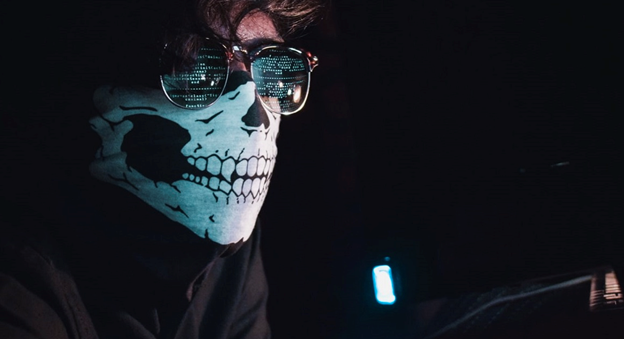 VPNSHAZAM's tweet image. We live in a world where everything is connected online through the internet. It could go from your small personal internet connection... - vpnshazam.com/2020/01/11/top…
#InternetSecuritySoftware #InternetSecuritySystem #InternetSecuritySystems #InternetSecurityThreats #vpnshazam