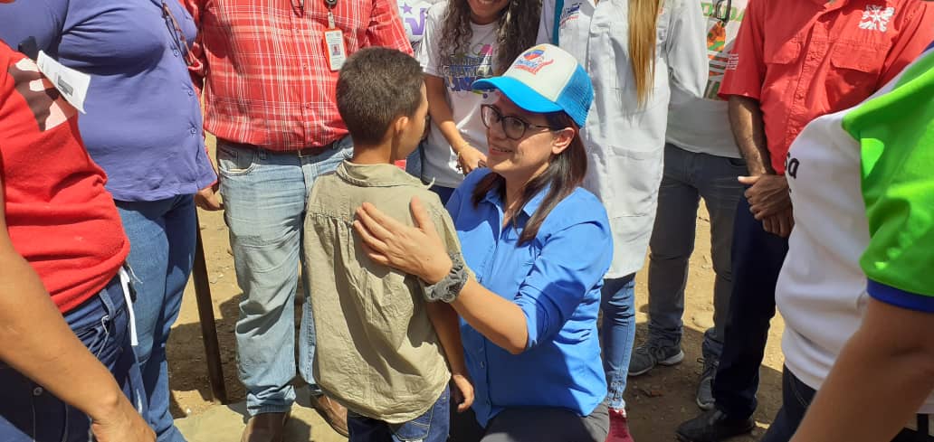 #11Ene | Nos encontramos desplegados en la jornada  del Plan de Atención Integral de las Víctimas  de la Guerra  Económica, como lo instruyó el Pdte. <a href="/NicolasMaduro/">Nicolás Maduro</a> más protección al Pueblo, liderada por la Min. <a href="/blancaePSUV/">Blanca Eekhout</a> en el estado #Portuguesa 

#2020DeTriunfos