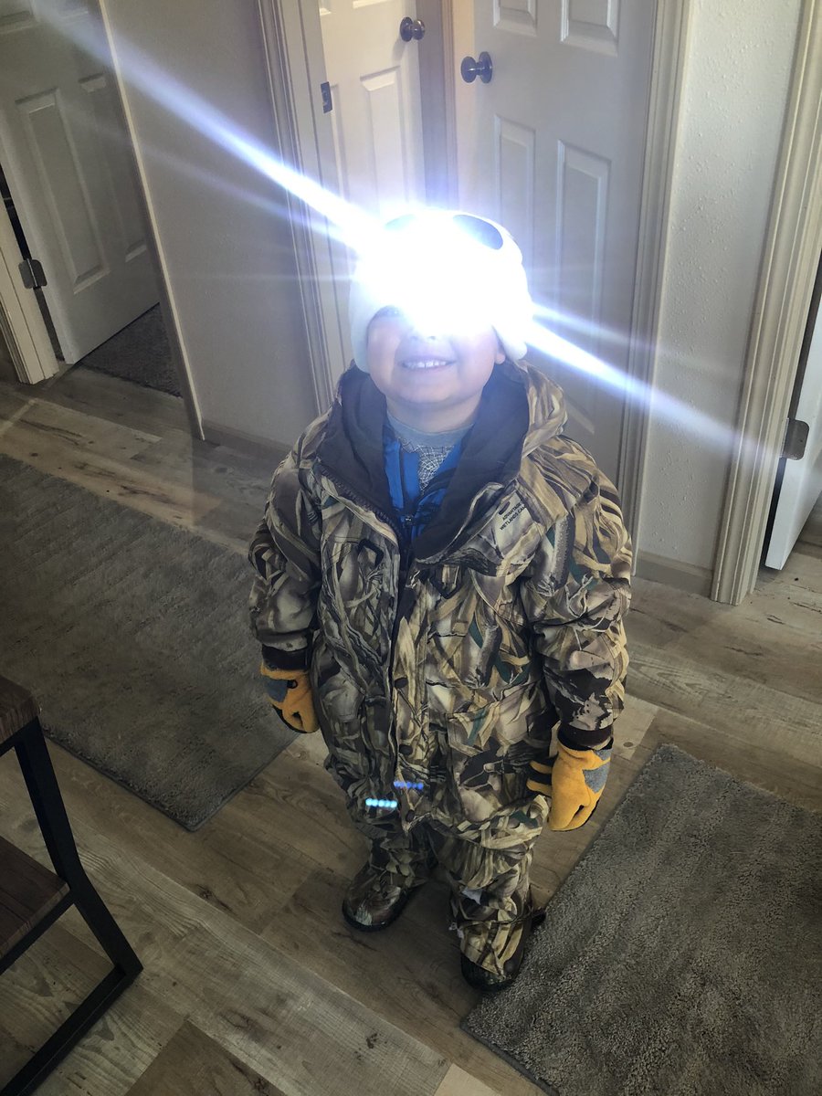 dustythoms's tweet image. While Mom and Malia are in the ATL.  I decided to embark on a journey out west with @hunter_thoms and Ridge.  We are on Ridges first hunt!! We are currently looking for Moose’s and jackalobes and a few ducks.  So far so good!! #guystrip #firsthunt