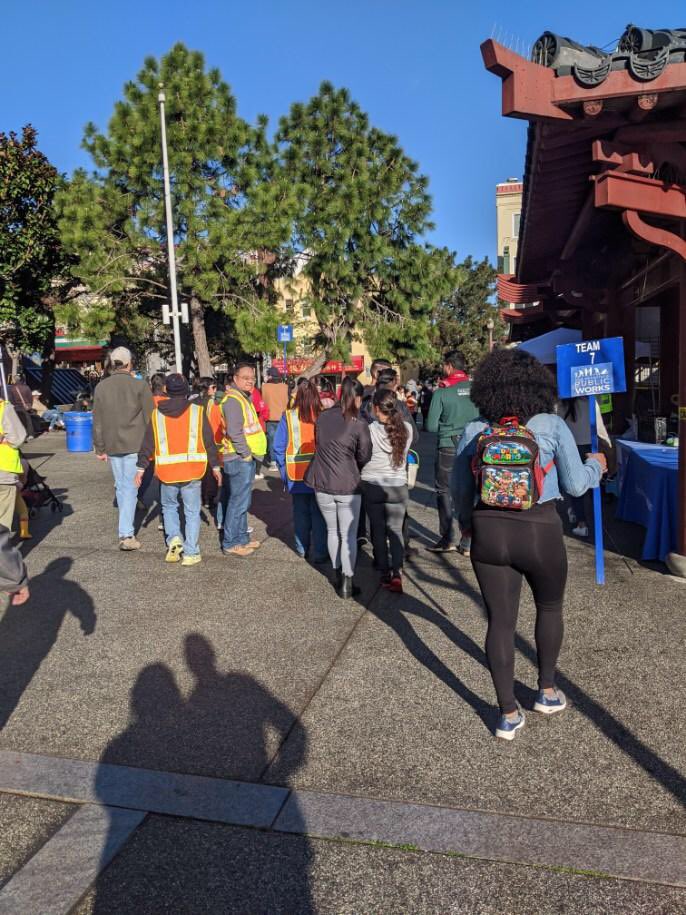 RecParkSF's tweet photo. We had a great time kicking off the 20th anniversary of @sfpublicworks #communitycleanteam today at Portsmouth Square! Thanks to all of the volunteers who helped to clean our parks &amp; city on this beautiful day! https://t.co/YOPTxqVmvL