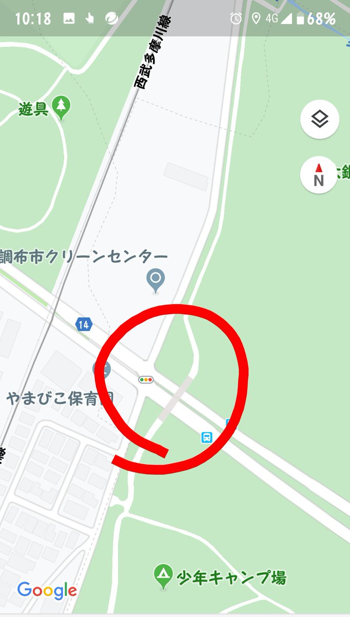 画像 現在 東八道路 野川公園 の交差点で車同しの事故処理 K車両が横倒しで普通車のフロントがグシャグシャでした で渋滞中です その先に府中免許試験場が有るので 試 まとめダネ