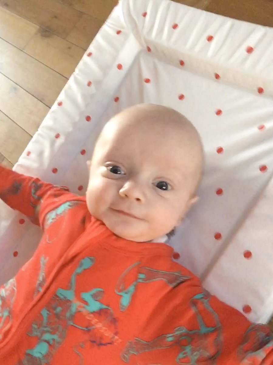 CarolineVerdon's tweet photo. @darren_e_goode @elvie 20 weeks later we’re still going and he’s gone from 3lbs to this little heavyweight! #elvie #expressing #exclusivelyexpressing https://t.co/UaoKATfG5P
