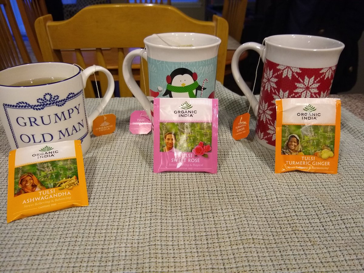 Trying @OrganicIndiaUSA teas for the first time #tryazon #modernteaparty #notechteaparty #healthyconciousliving