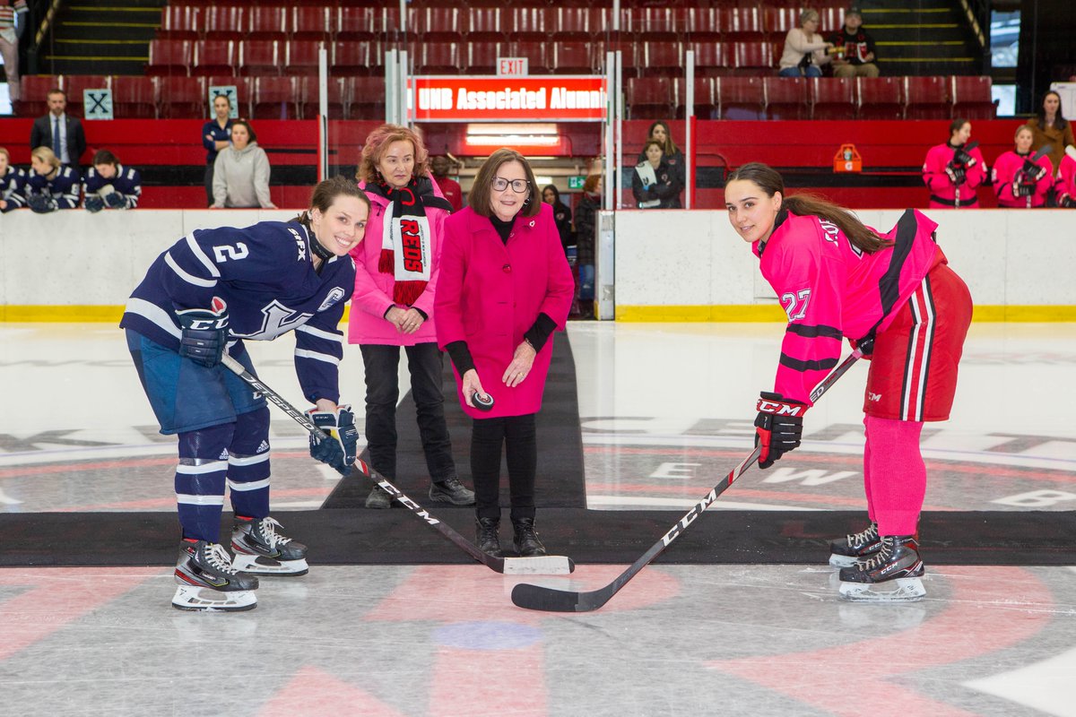 WHKY: Thanks to Anna Goddard and Jan Thompson for assisting with the ceremonial face-off ahead of Saturday's <a href="/UNBWHockey/">UNB REDS Women's Hockey</a> game vs. <a href="/StFXAthletics/">StFX Athletics</a> 

We appreciate your continued support.

#goredsgo