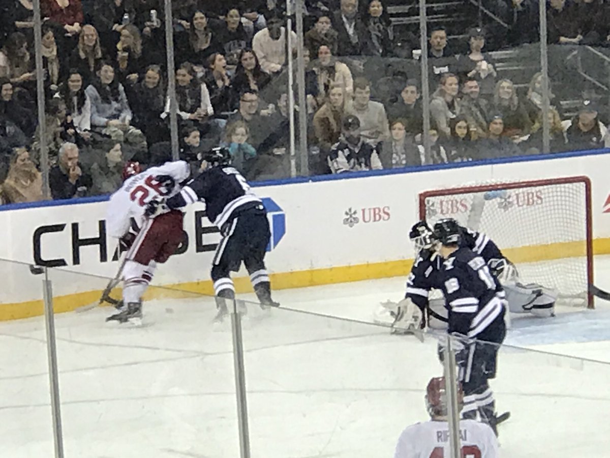 TremontPublic's tweet photo. .@harvardcrimson @HarvardMHockey taking the lead in #RivalryOnIce @MSG https://t.co/d9ijeDHutV