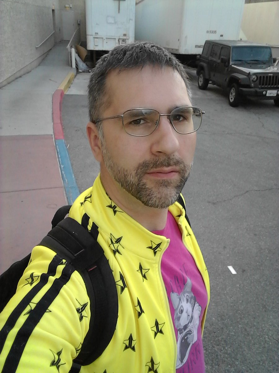 HuskyPinky's tweet photo. Just some random pictures of the me in fur, and out of fur https://t.co/EZa3laEw67