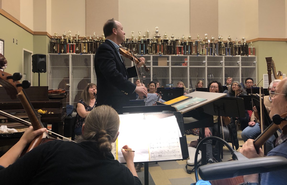 thaliasymph's tweet photo. 🎻 Svend Rønning rehearsing Korngold Violin Concerto with Thalia Symphony...performance is this coming Saturday, January 18th.

https://t.co/ny0bMTGNc5 https://t.co/KBrlFGj2J3