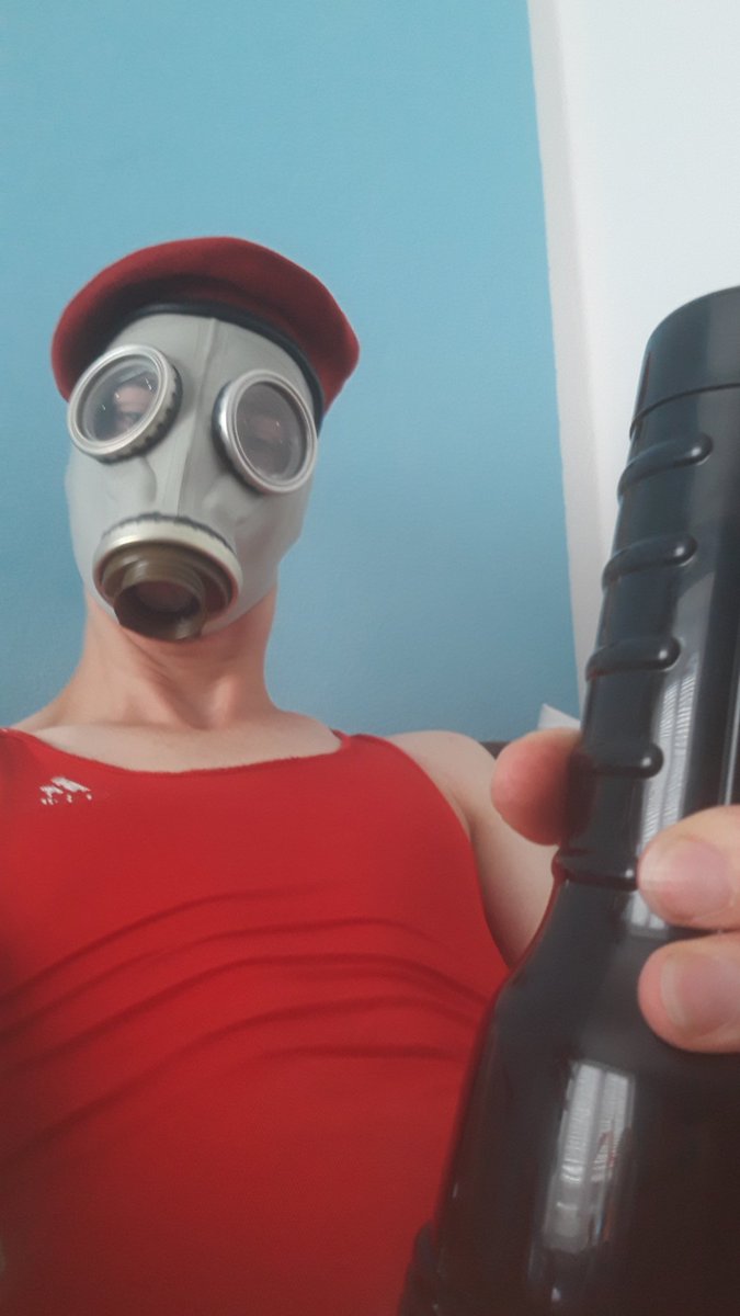 gearfuckxxx's tweet photo. #flashjack #gayfetish #gasmask https://t.co/xwjQKkzSV1
