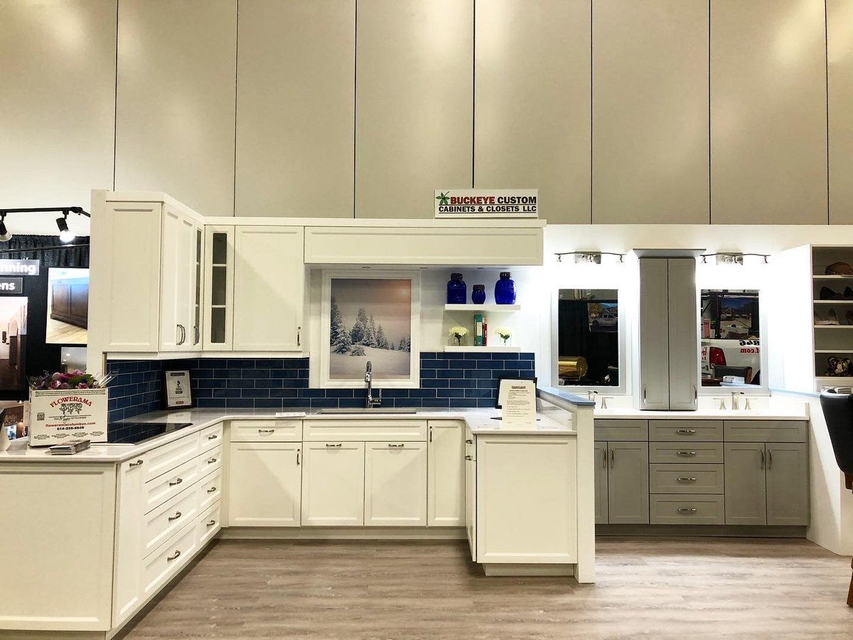 Have a kitchen or bath project in mind? Come to the Ohio Home + Remodeling Show and talk to the expects! 🛁🍽 #ohiohomeshow #ohiohomeandremodelingshow #kitchenrenovation #bathroomremodel