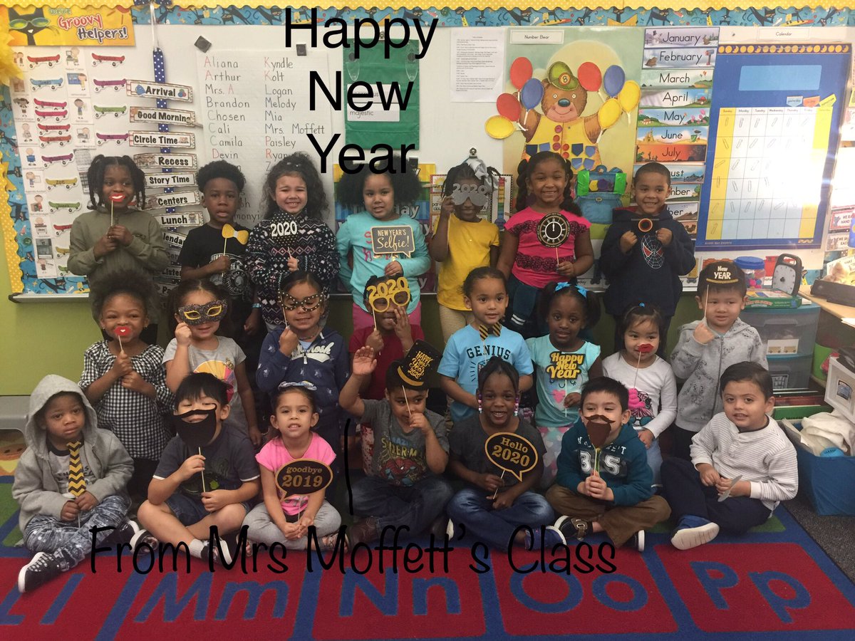 MrsMoffett3's tweet photo. Our first week back in 2020 was filled with “Snowmuch Fun”! @MrsMoffett3 @HumbleISD_RCE @HumbleISD_PREK #CubCommUNITY https://t.co/0vTYk6Qjto