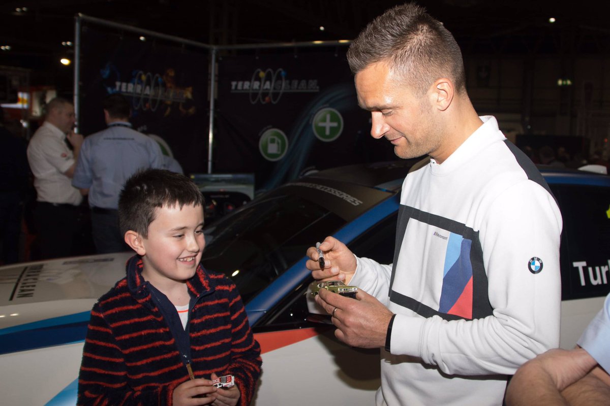 ColinTurkington's tweet photo. ๐ธ Great vibes at the #TerraClean stand today for the meet and greet
โฐ Back again tomorrow at 4:30pm
#ASI20 https://t.co/S6Hg1YjR6Y
