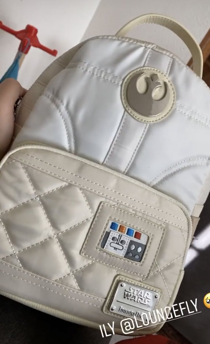 loungefly princess leia