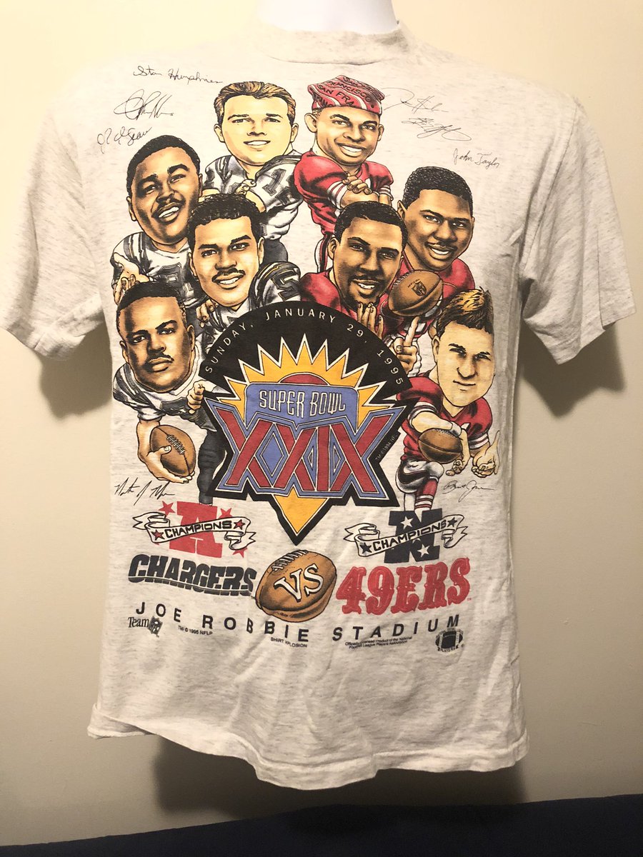 SVVintage's tweet photo. In support of the #49ers I’m posting this #vintage #niners #superbowl tee.  Go #sanfrancisco Boo #vikings #nfl #vintage https://t.co/TyOcnEQk9I