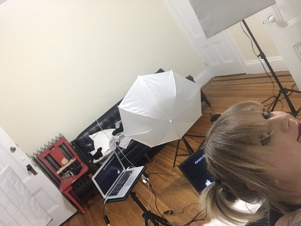 KellyQuellts's tweet photo. Going on cam for 6pm eastern time with the brand new @KirraNexie on https://t.co/2ZcqX279NZ and then on https://t.co/xSHx8vPLhz after that.  I love my porno room so much.   @TSCamFire @chaturbate https://t.co/bjWsq22e57