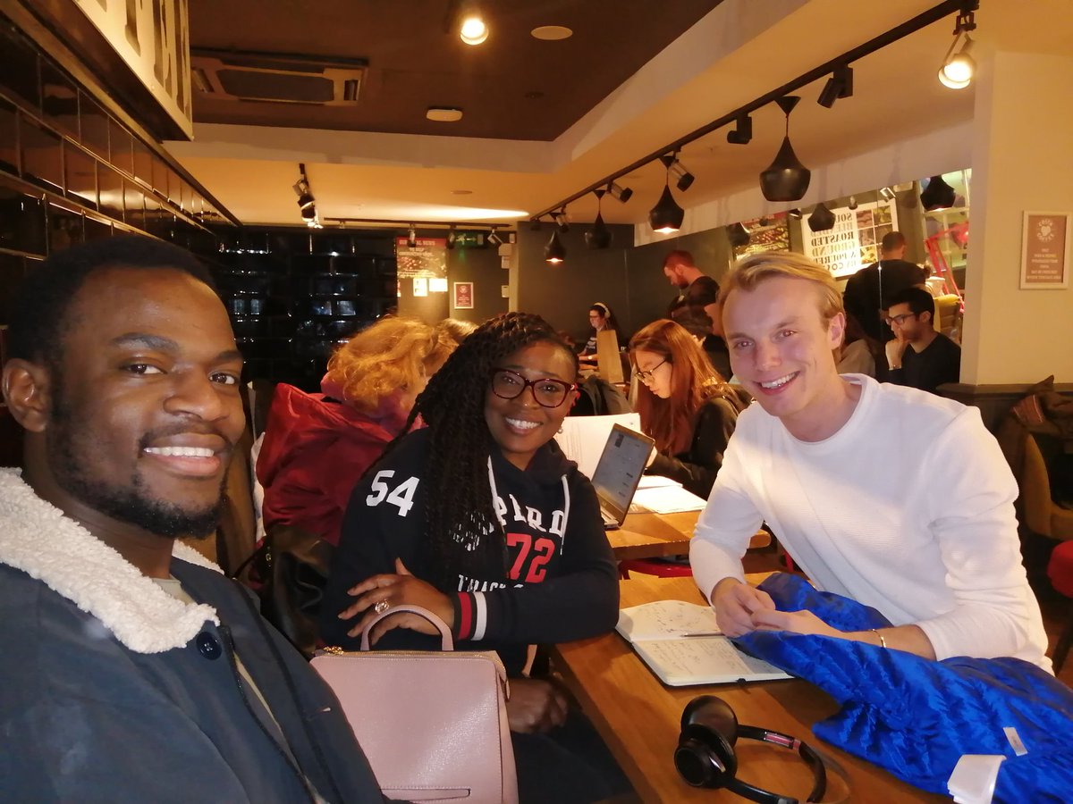 sheunolotu_oke's tweet photo. Great time out with @ybg and @bentalkstennis. Two young idealistic new @Conservatives
Looking forward to possibilities.
#poplar #limehouse #towerhamlets #wapping #lovewapping #CanaryWharf https://t.co/qPVrlGK23G