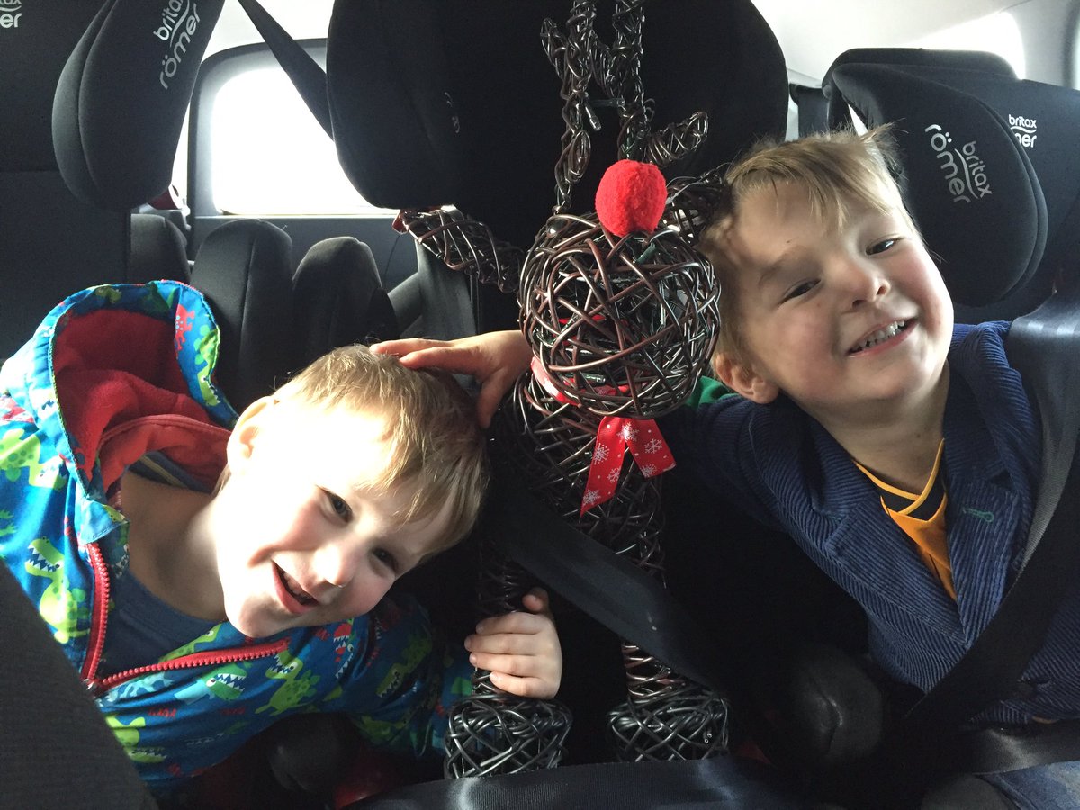 thecatbristow's tweet photo. When you pop to the local garden centre only to leave with a new addition to the family @CharlesBristow #howcanyousayno https://t.co/VE8HZDGLOX
