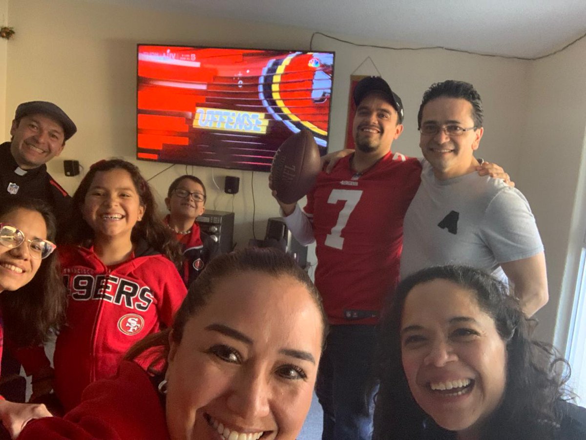 mdrfkr's tweet photo. #tudn #NFL  Go 49s https://t.co/Fj3DOVJljy